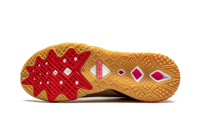 Nike Basketball LeBron 18 Low 'Wile E. Coyote vs Roadrunner'